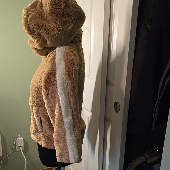 Cozy Tan Kids Jacket - Picture 3 of 4